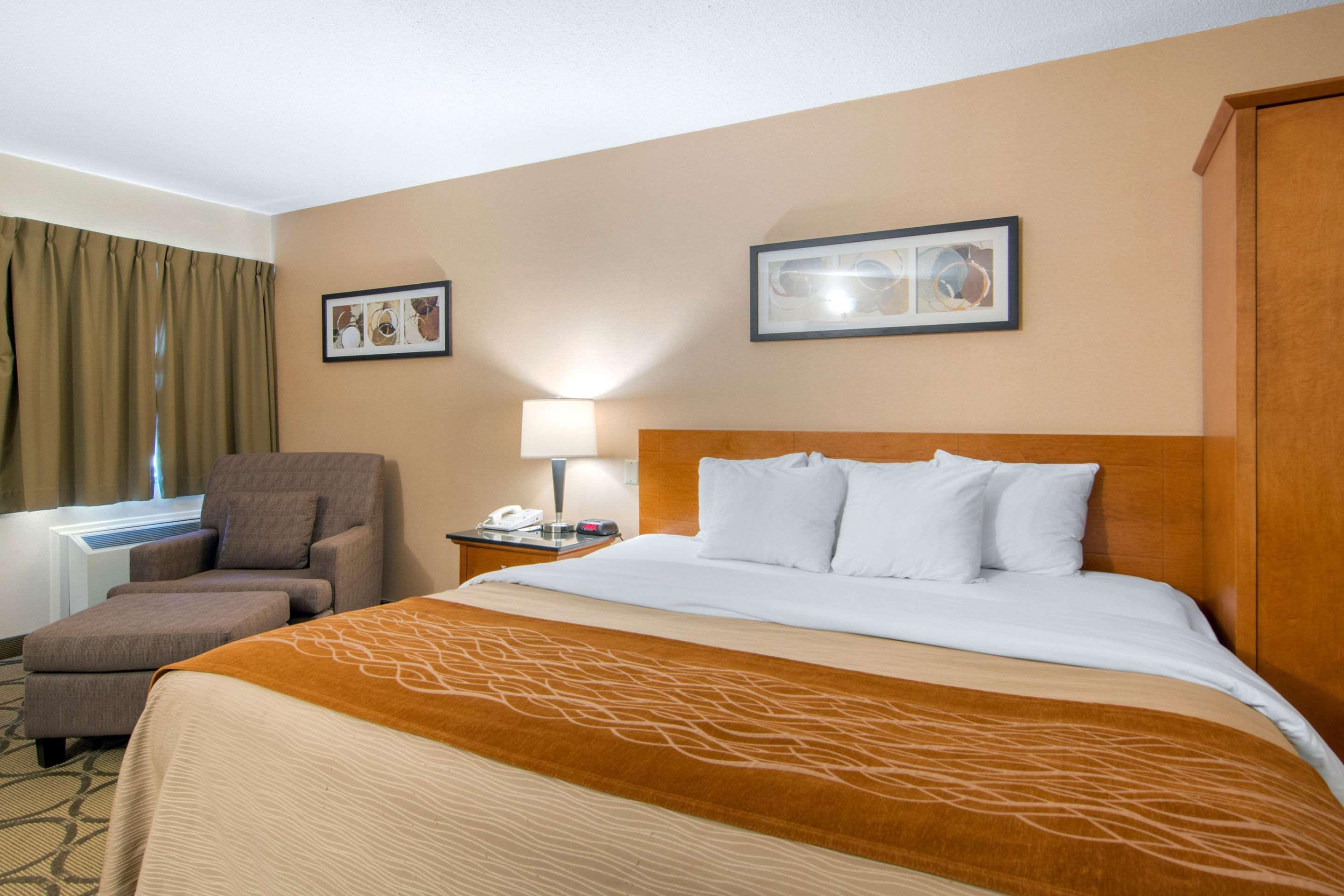 Comfort Inn Sudbury Exterior photo