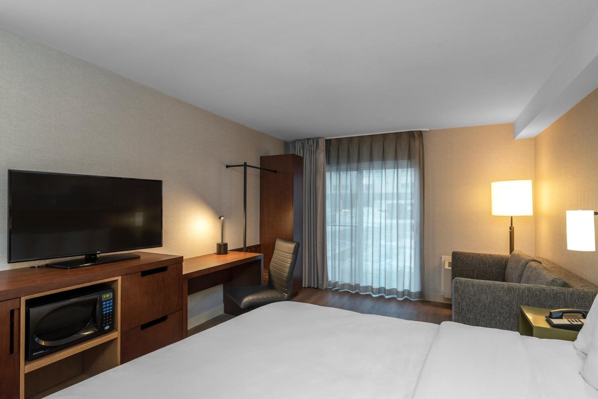 Comfort Inn Sudbury Exterior photo