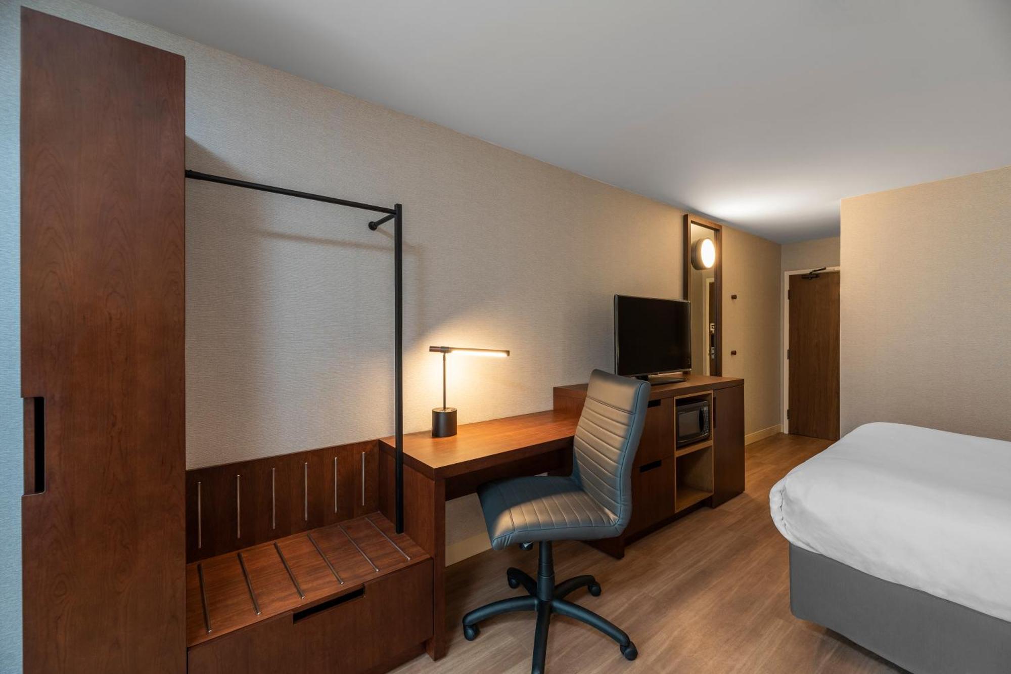 Comfort Inn Sudbury Exterior photo